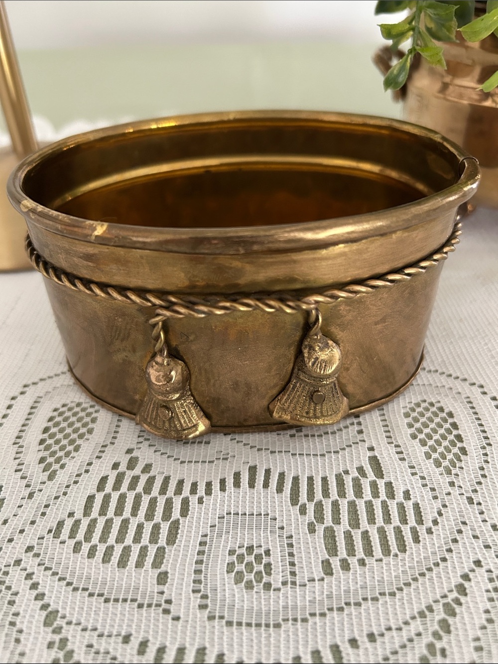 Vintage Hosley  Brass Planter Small made in India H 2.5 in Diameter 4.5 in. - Picture 2 of 8